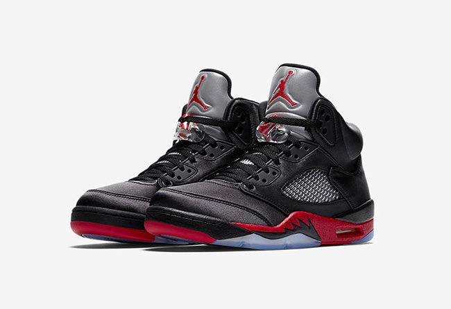 Nike Air Jordan 5 VI Retro Satin Bred - Black/University Red