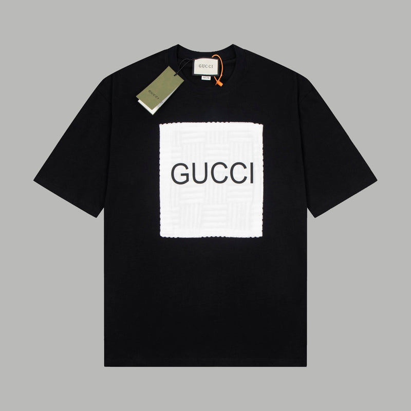 GUCCI Tshirt Preta