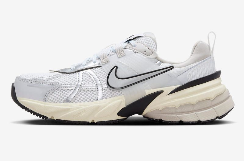 Nike Runtekk Summit White Metallic Silver