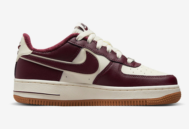 Nike Air Force 1 Low Team Red Gum