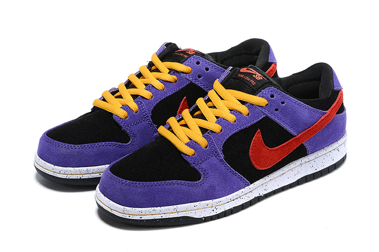 Nike SB Dunk Low ACG