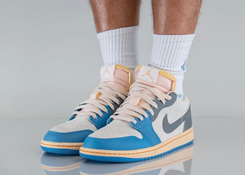 Air Jordan 1  Low UNC Grey